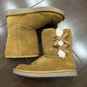 Koolaburra Tan Kids Boots with Bow Accents